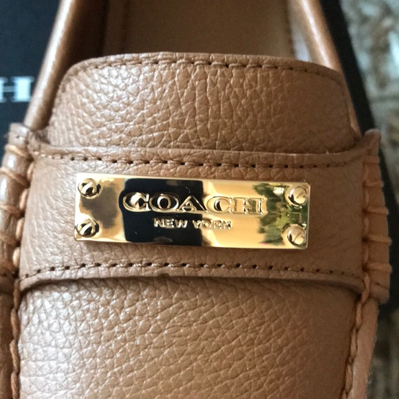 Coach leather shoes Moccasins - Picture 4 of 5